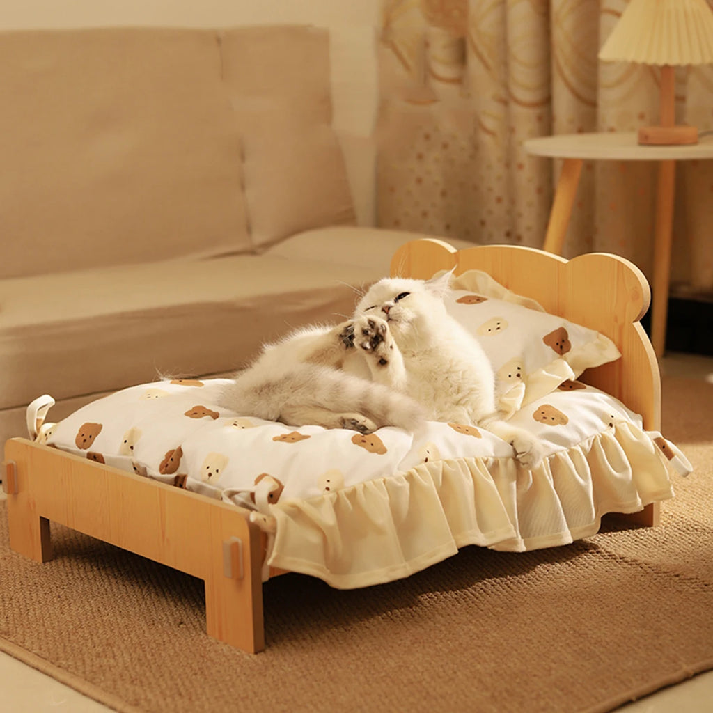 Wooden Bed With Teddy Bear Pattern Indoor Pet Furniture Floor To Ceiling Bed(20*11inch)