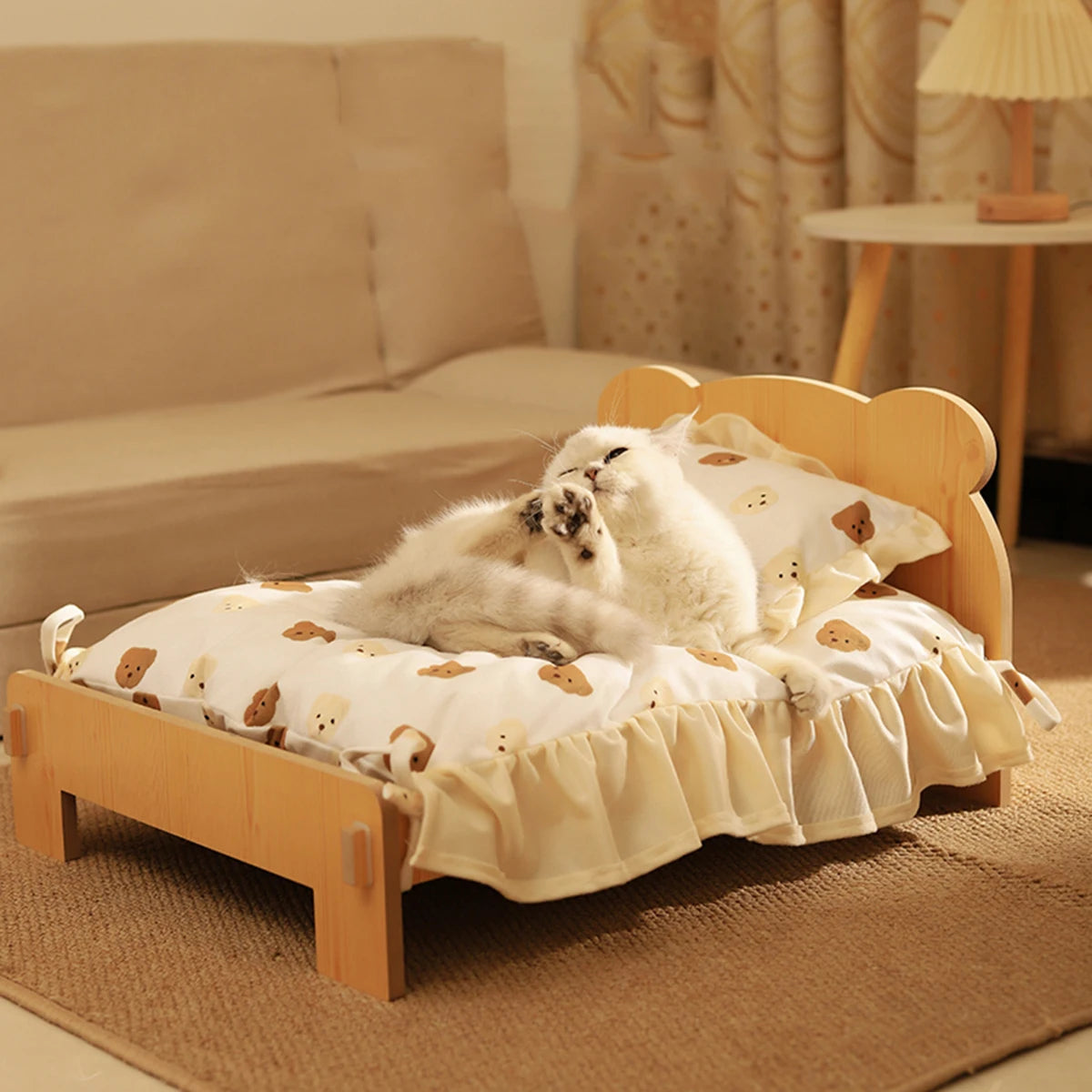 Wooden Bed With Teddy Bear Pattern Indoor Pet Furniture Floor To Ceiling Bed(20*11inch)