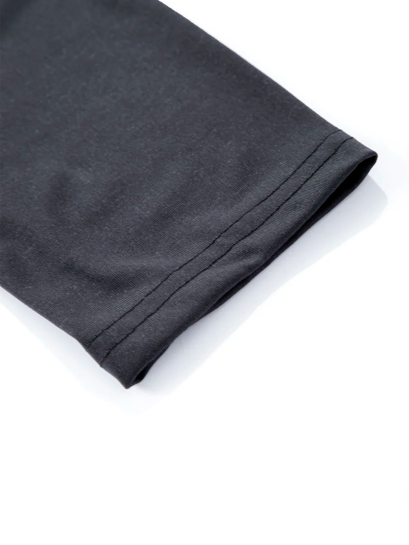 Men‘s Long Sleeve T-shirt